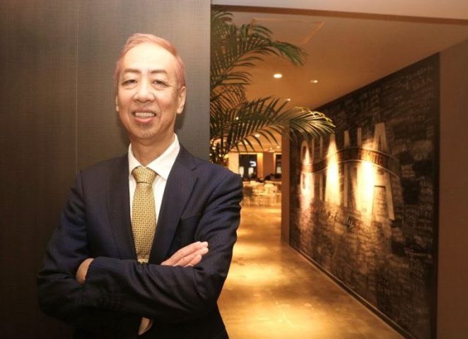 理事長 小林露整